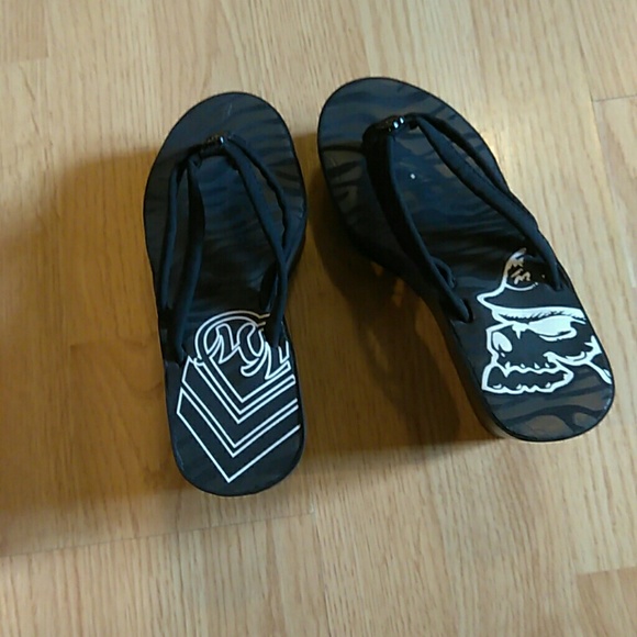 metal mulisha flip flops
